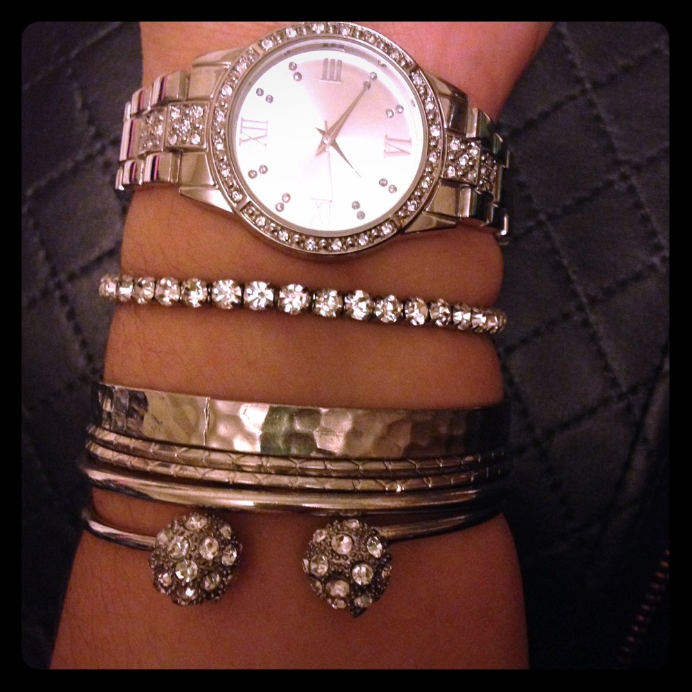 🦄Watch and bangle set🦄
